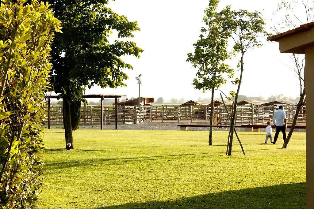 Agriturismo Giuncola & Granaiolo Rispescia 0*,  Italien