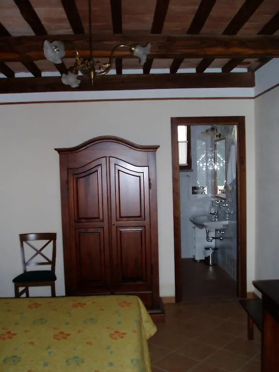 Agriturismo Giuncola & Granaiolo Rispescia 0*,