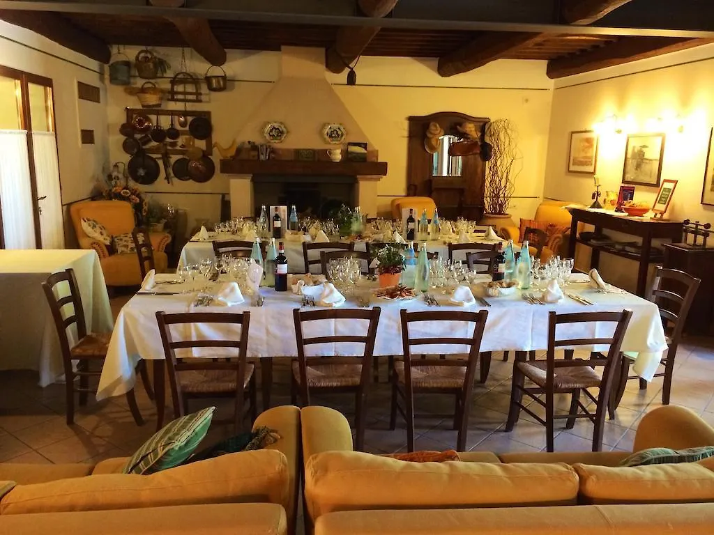 Agriturismo Giuncola & Granaiolo Rispescia 0*,